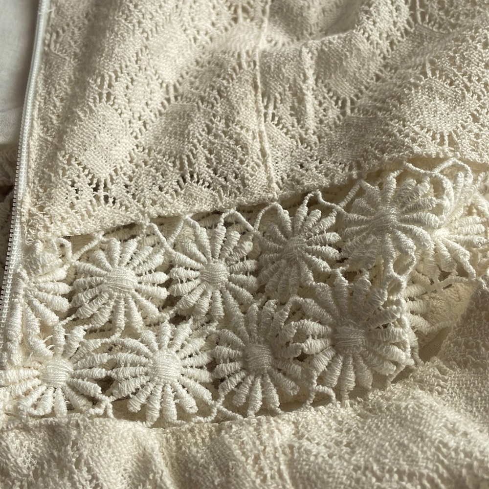 🆕FREE PEOPLE Ivory Lace Cut-Out Daisy Dress sz 0 - Picture 15 of 16
